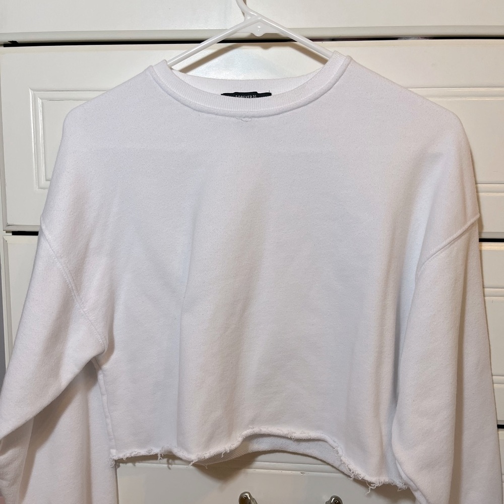 Forever 21 Cropped Sweatshirt